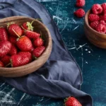 maline-ali-jagode-kaj-je-bolj-koristno-za-zdravje.webp.webp