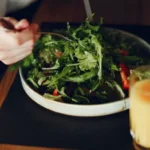 solata-iz-ohrovta-ki-cisti-osvezuje-in-daje-energijo.webp.webp