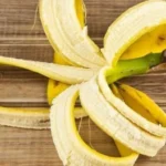 napolnite-bananine-olupke-s-soljo-in-pridobite-neprecenljivo-pomoc-za.webp.webp